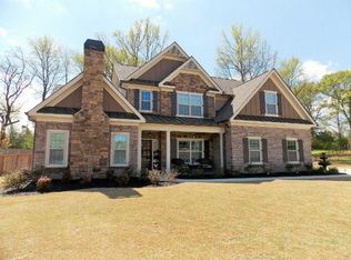 1834 Club Estates Ln, Statham, GA 30666