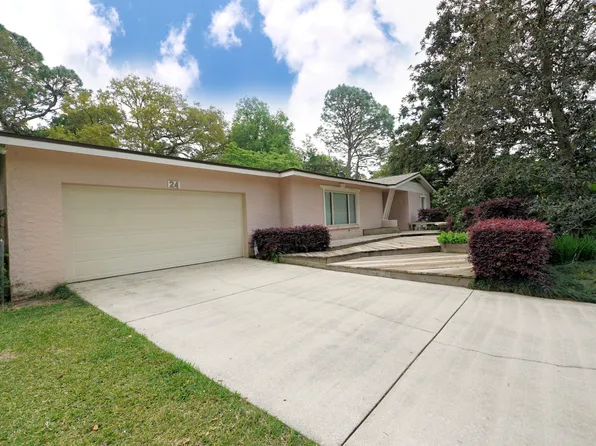 24 Bayview Dr, Shalimar, FL 32579