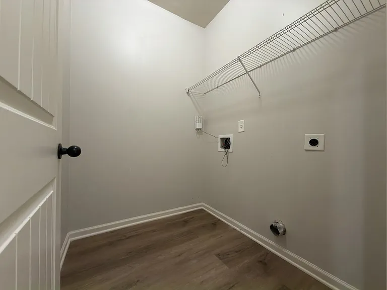 3635 Clarecastle Dr — Photo 12