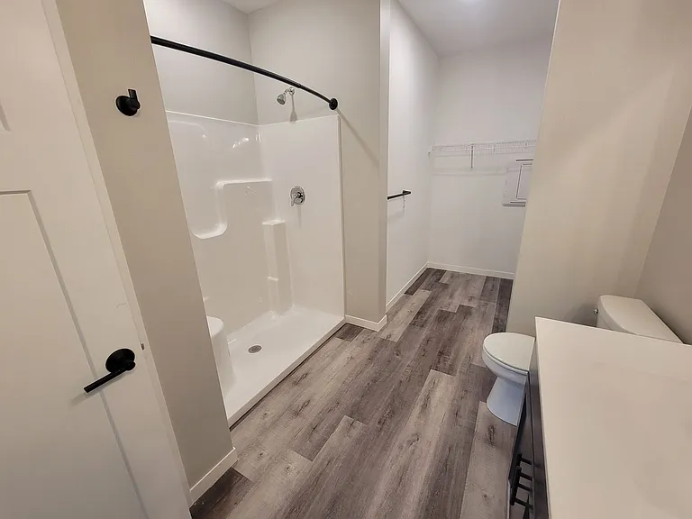 Northern Lights Apartments — Photo 41