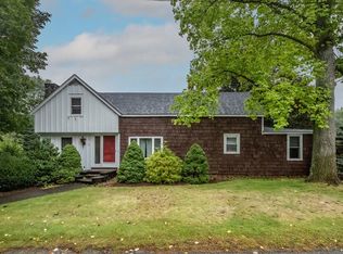111 Argilla Rd, Andover, MA 01810