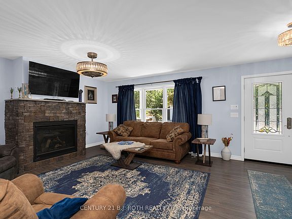 4th image of 233 Northern Ave