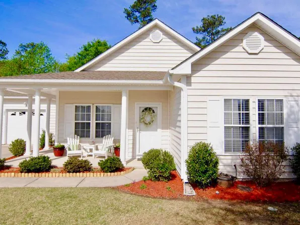 125 N Palm Dr, Winnabow, NC 28479