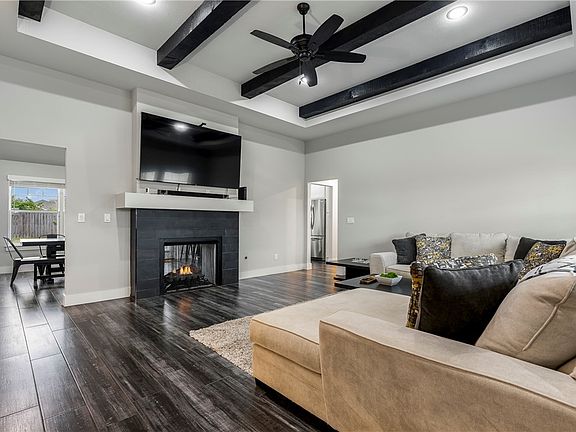 3rd image of 426 N Otoe St