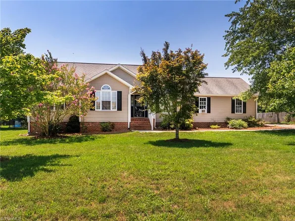 6820 McPherson Clay Rd, Liberty, NC 27298