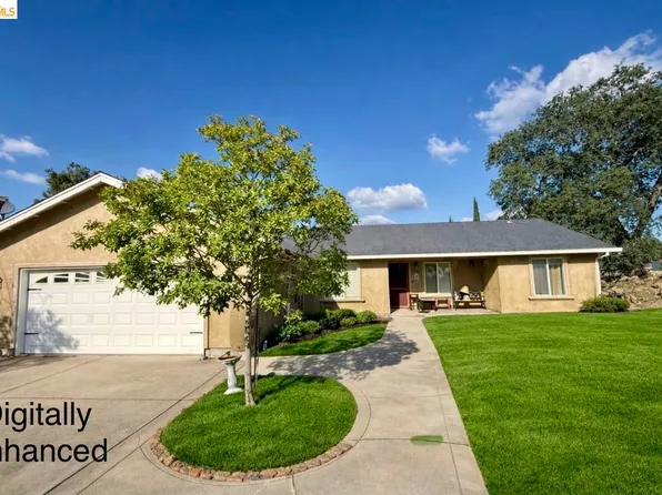 3931 Hartvickson Ln, Valley Springs, CA 95252