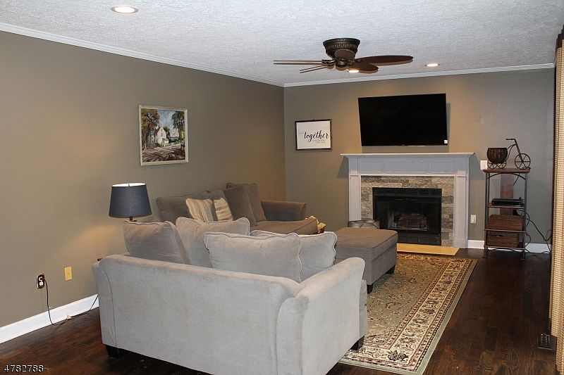 52 Barley Sheaf Rd, Flemington, NJ 08822 Zillow