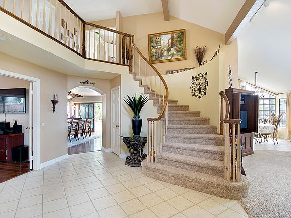 4th image of 12449 Kestrel St
