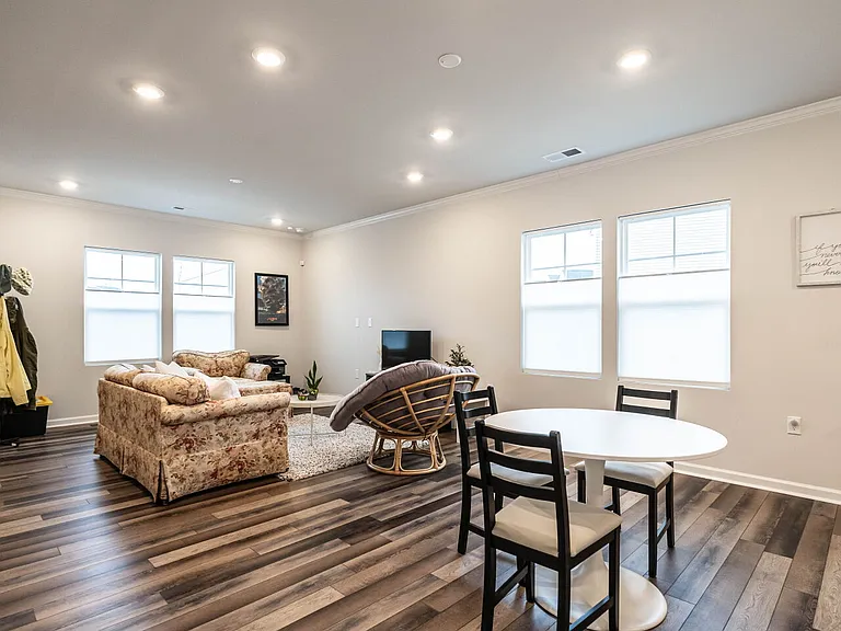 2456 Tonoloway Dr — Photo 13