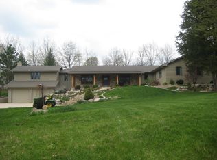 11100 N Thousand Dollar Rd, Brimfield, IL 61517