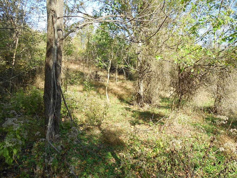 1st image of Hesler Ln