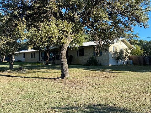 3rd image of 207 Lakeway Dr