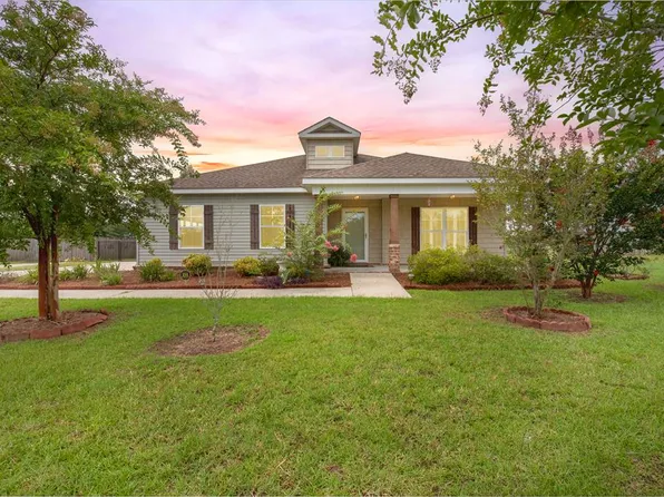 1220 Sandbed Rd, Newton, AL 36352