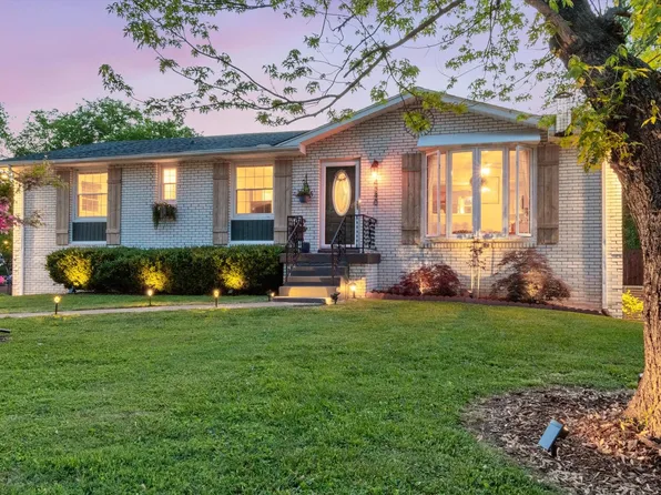 4240 Samoa Dr, Hermitage, TN 37076