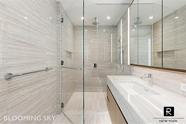 Rented by R New York