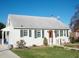 40 Wilmar Ave, Hanover, PA 17331