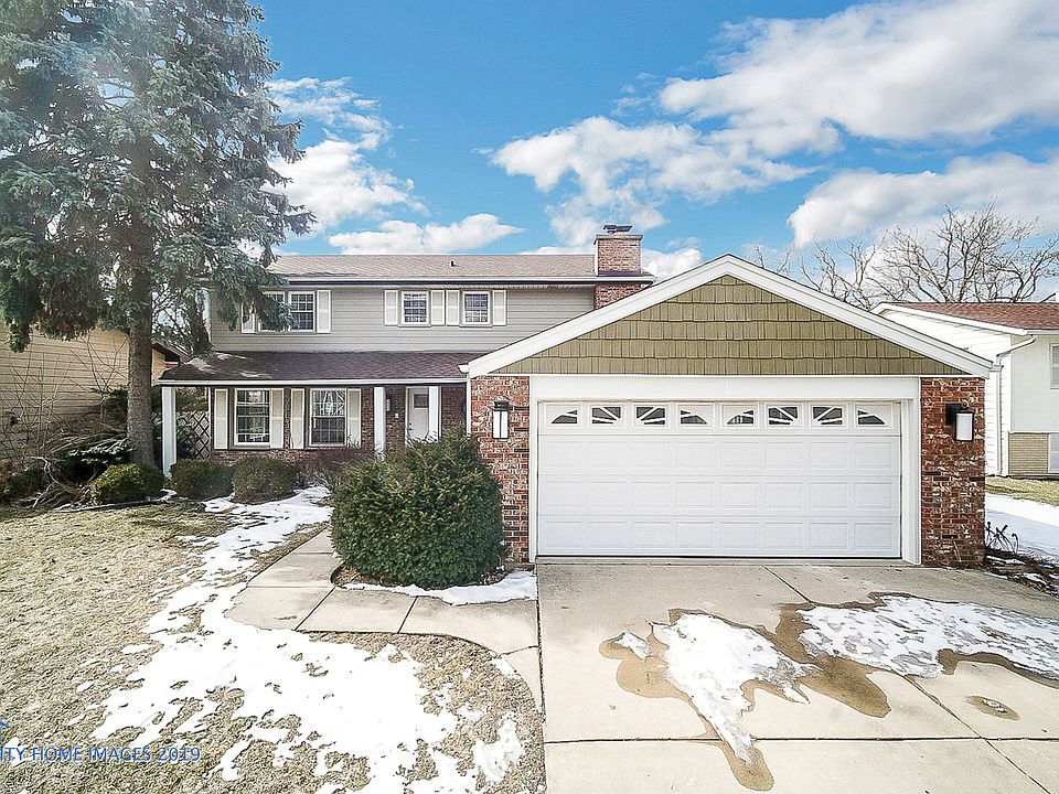 1st image of 126 Berkshire Dr