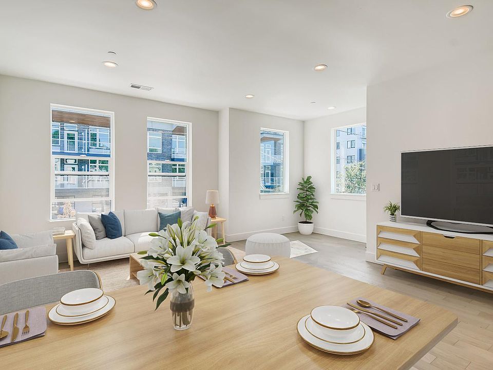 Optionally furnished common areas! Common areas can come beautifully furnished by our in-house design team for an additional fee.