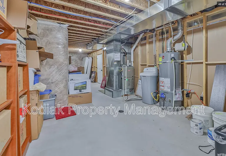1463 S Kentucky Derby Way — Photo 27