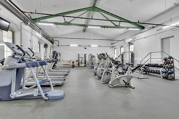 Rented by Spire Group | media 15