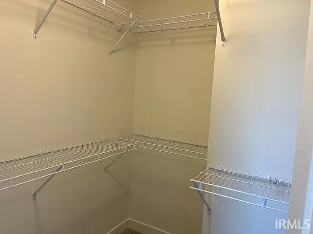4734 Alaina Dr — Photo 14
