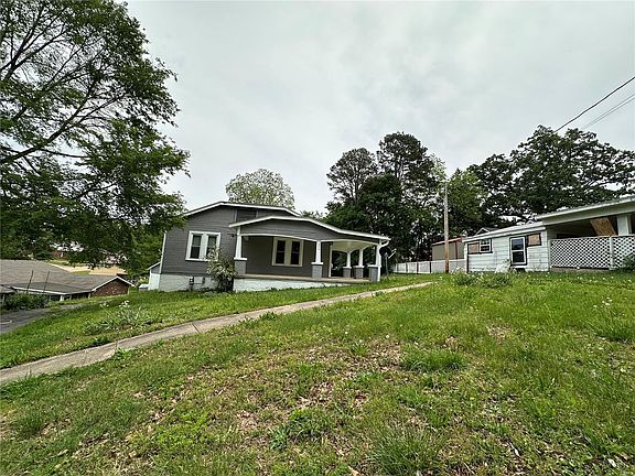 2nd image of 534 N 11th St