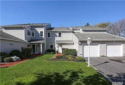 1st image of 4 Beaver Lake Ct