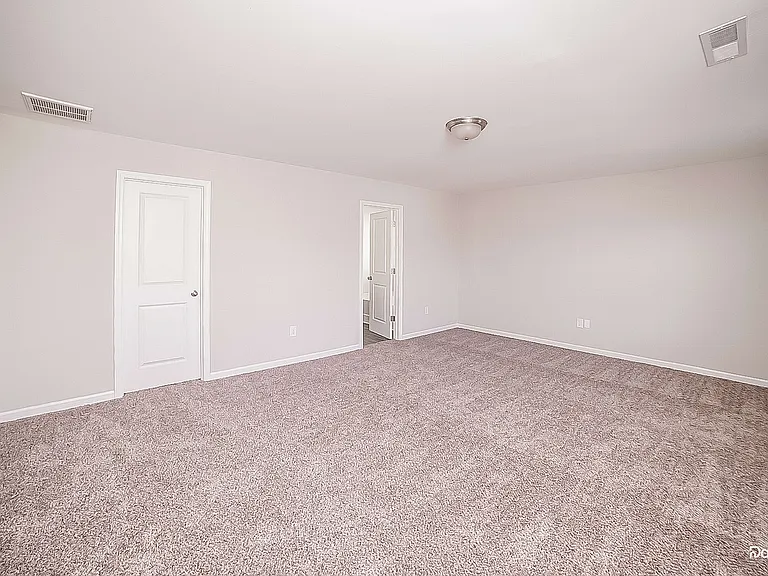 391 Shady Grove Ct — Photo 13