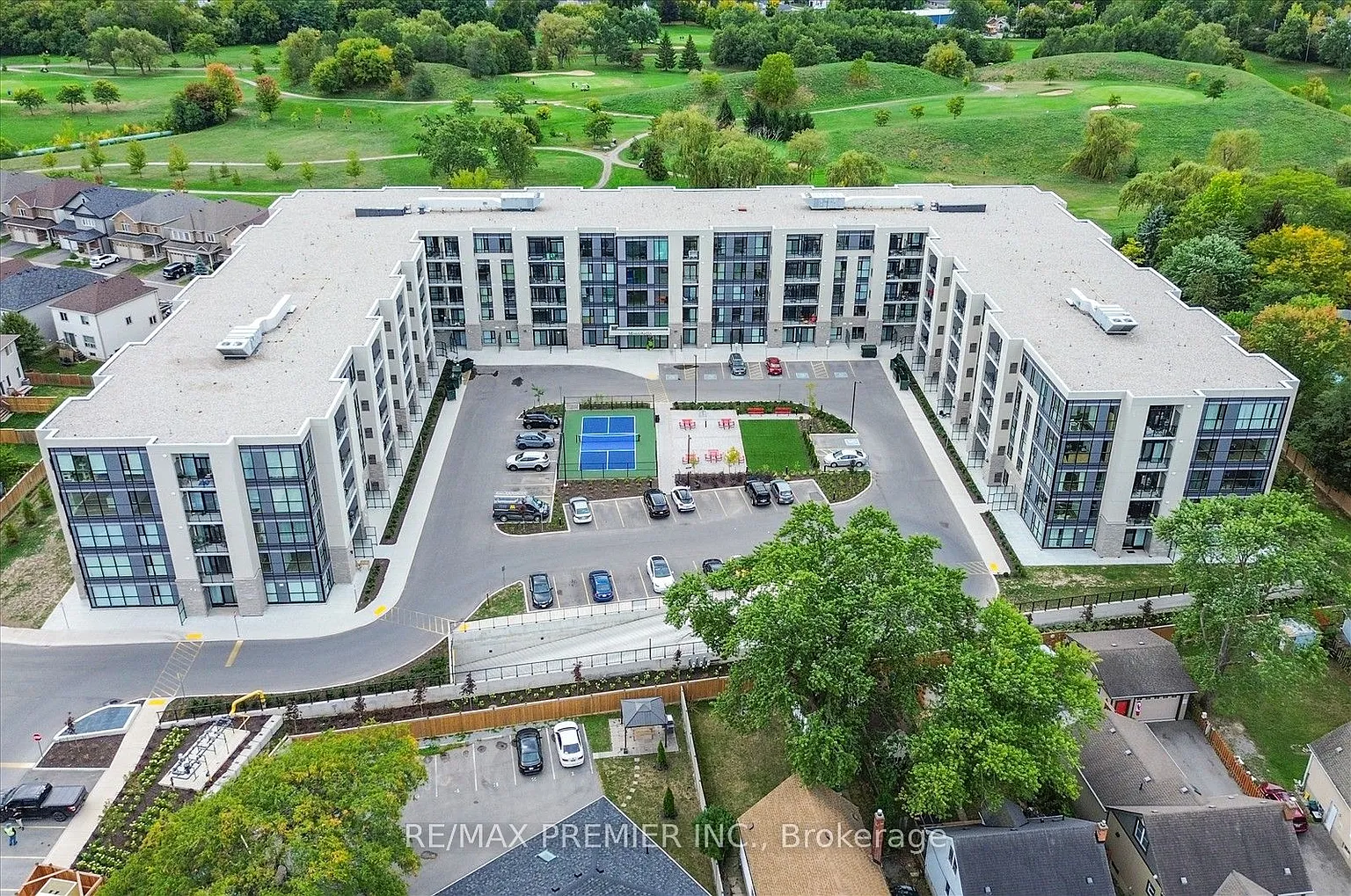 50 Herrick Ave #17 photo 1