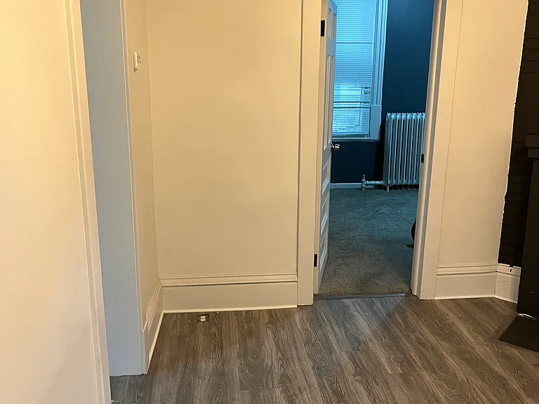 415 W Franklin Ave #1 — Photo 7