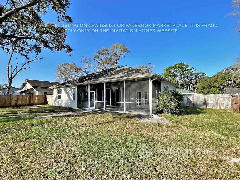 4924 Canterbury Dr — Photo 16
