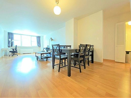 1st image of 201 E 36th St APT 4E