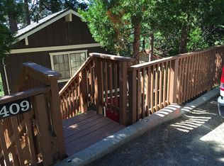 2409 Spring Oak Dr, Running Springs, CA 92382