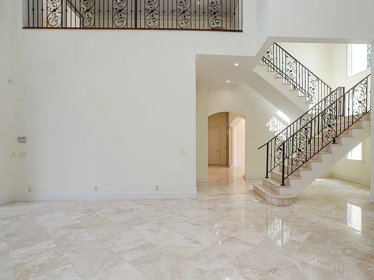 823 Cassena Rd — Photo 42