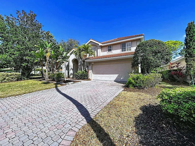 7703 British Open Way — Photo 6
