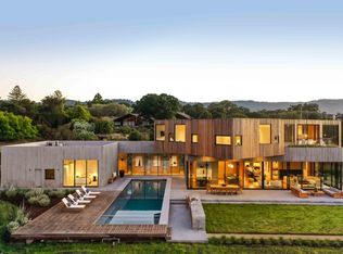 138 Goya Rd, Portola Valley, CA 94028