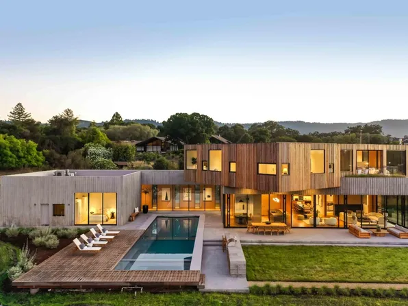138 Goya Rd, Portola Valley, CA 94028