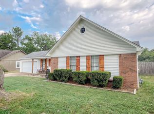 6970 Autumnhill Ln, Bartlett, TN 38135