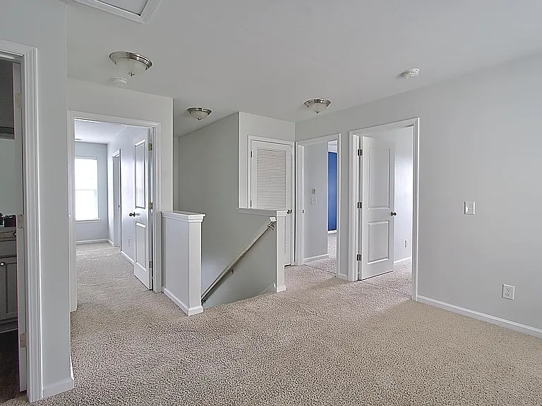 143 Davila St — Photo 11