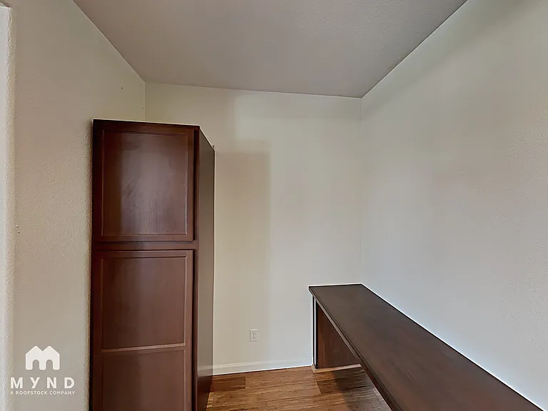 2367 Hancock Dr — Photo 38