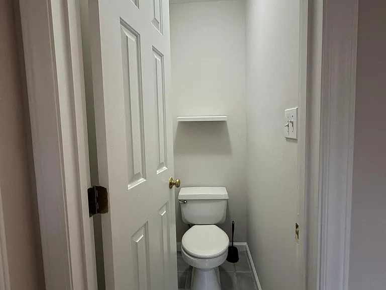 8605 Tanzanite Ct — Photo 43