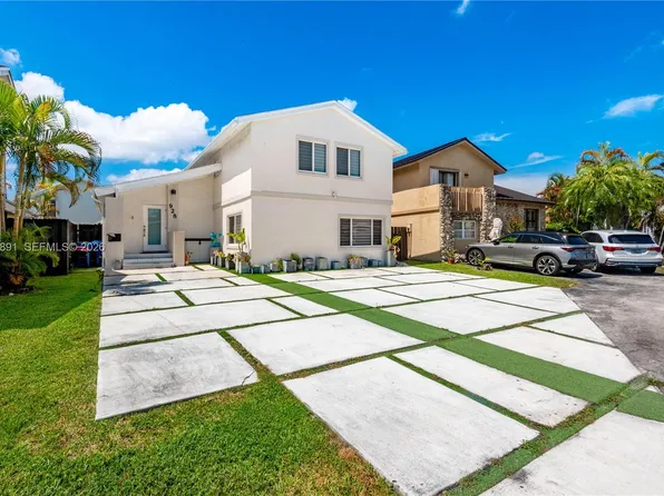 928 NW 106th Avenue Cir, Miami, FL 33172