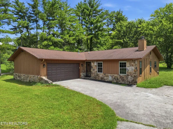 836 Marcaro Ln, Maryville, TN 37801