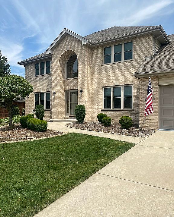 1st image of 17619 Jennifer Dr