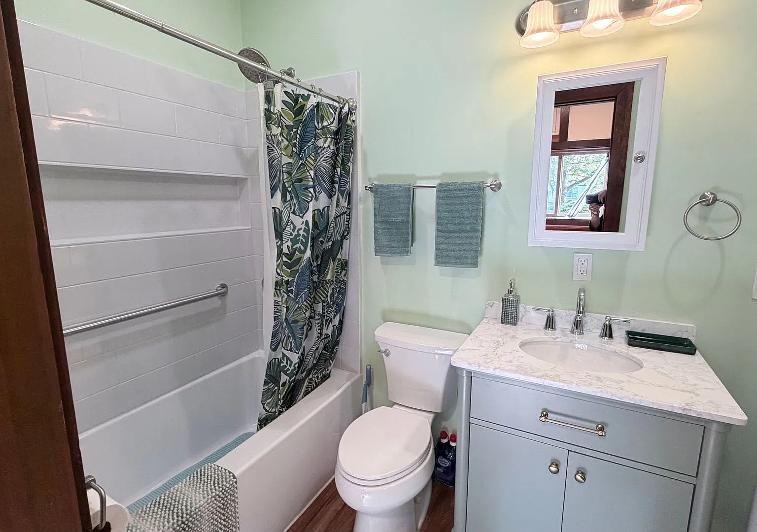 Charming & Quiet studio unit - walking distance from Gonzaga — Photo 3