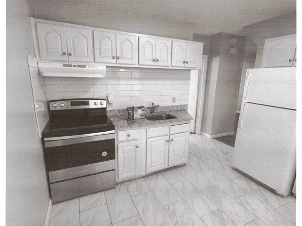 475 Farmington Ave #A1, Bristol, CT 06010