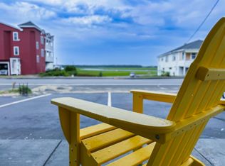 296 N End Blvd #1, Salisbury, MA 01952