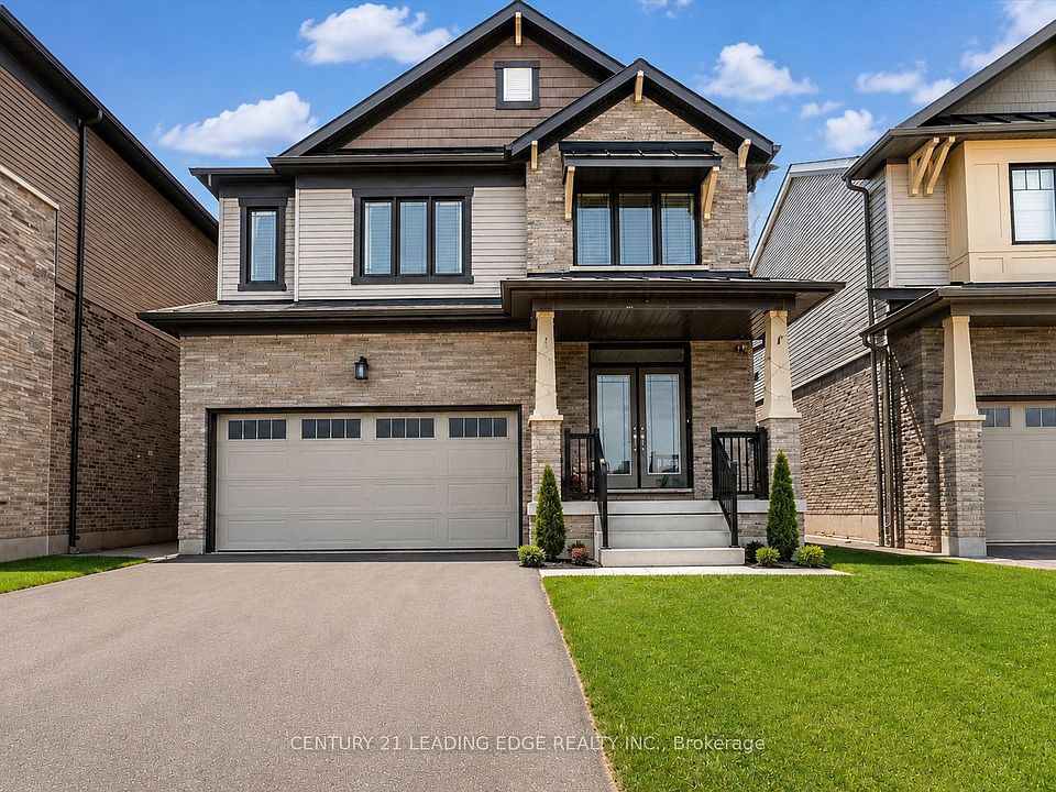 1st image of 35 Royal Coachman Way