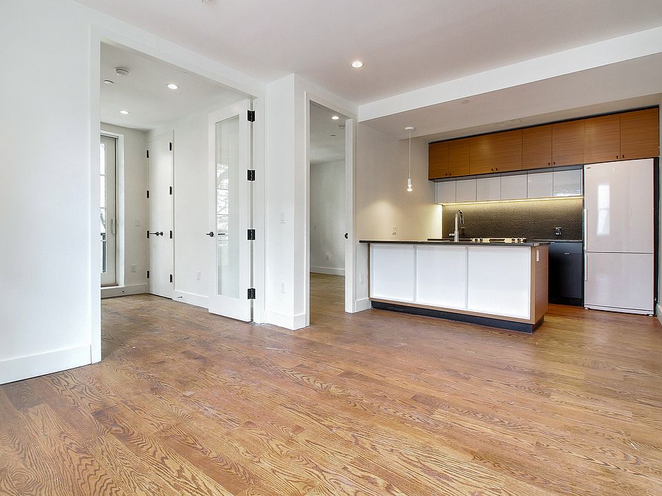 1st image of 159 Winthrop St #4ACD