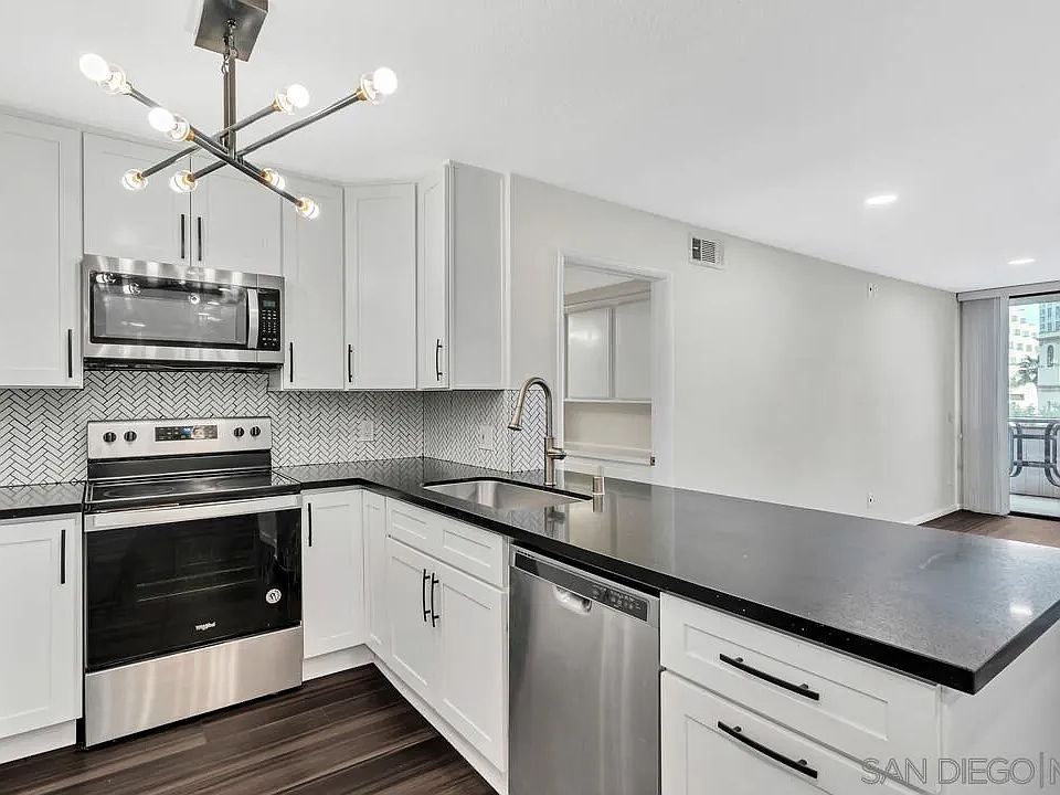 1st image of 850 State St Unit 420